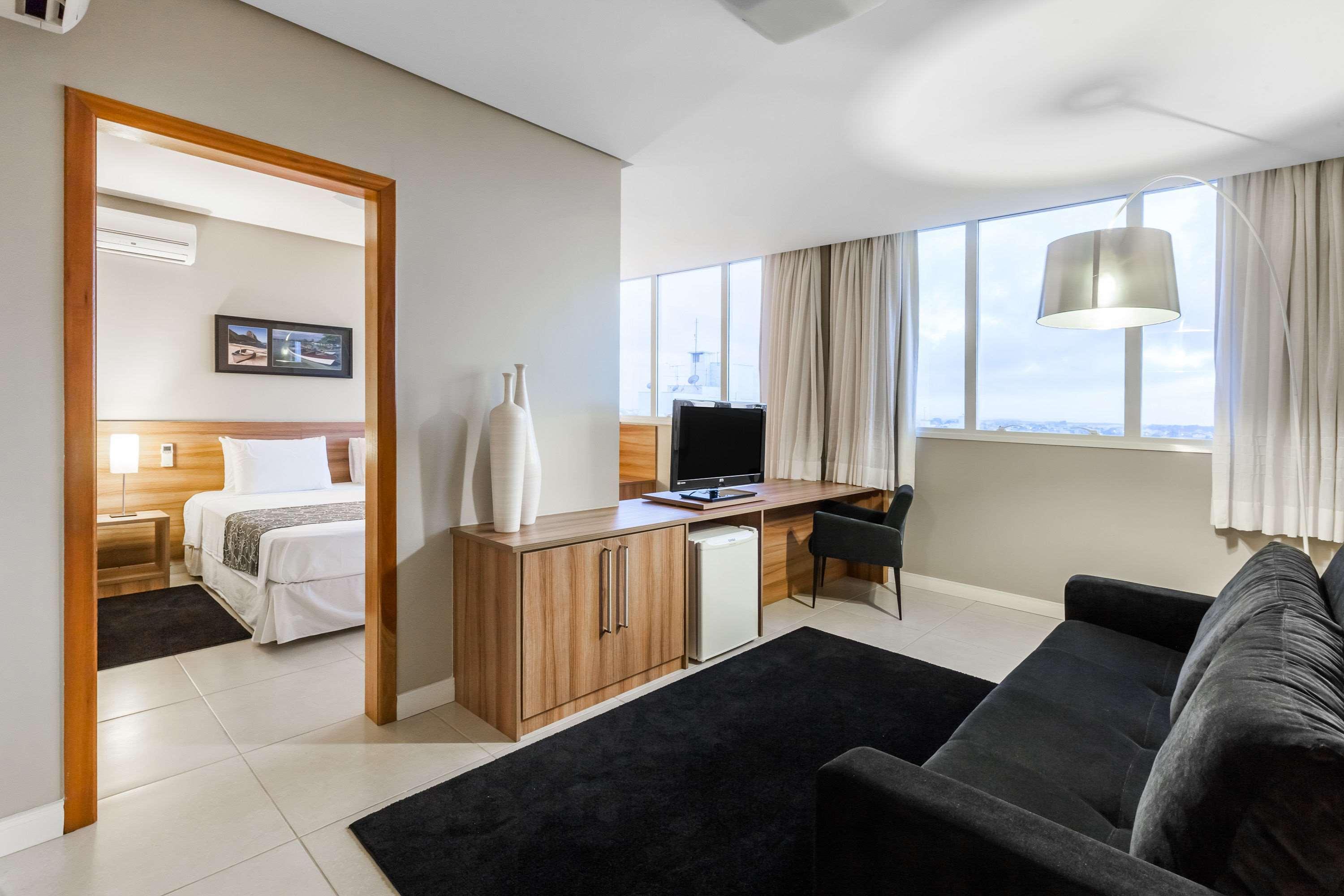 Days Inn By Wyndham Linhares Ngoại thất bức ảnh