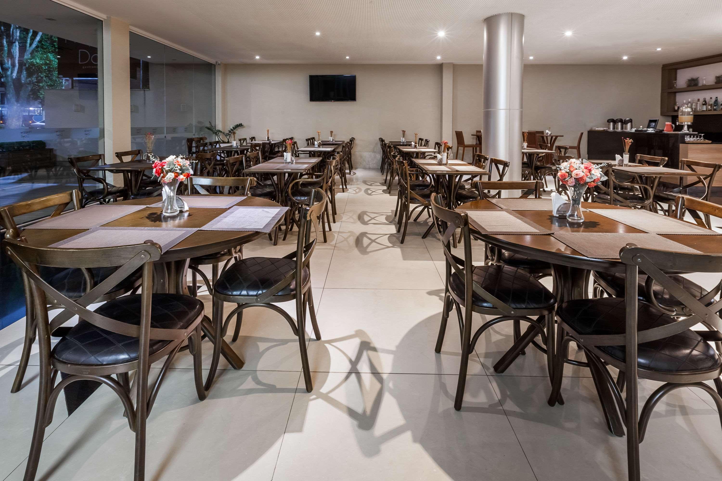 Days Inn By Wyndham Linhares Ngoại thất bức ảnh